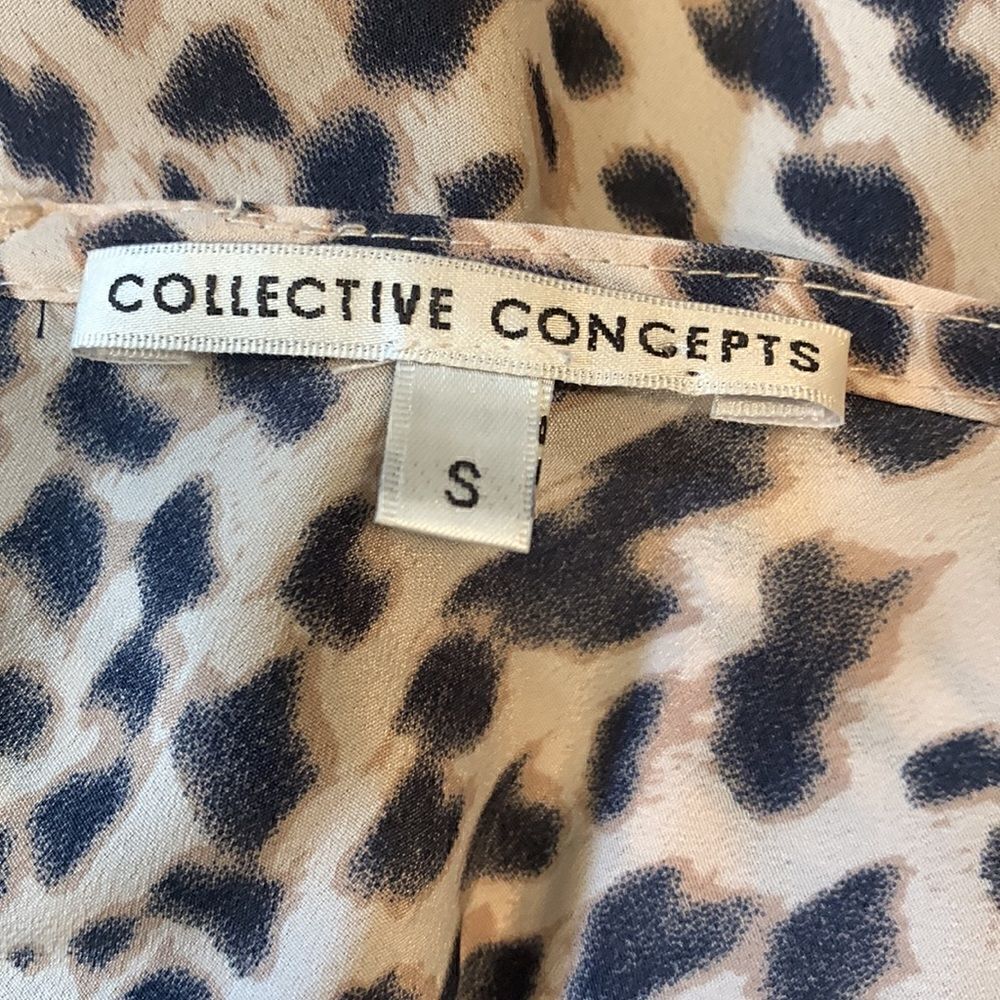 COLLECTIVE CONCEPTs, small, open wide neck, 3/4 sleeve, zip back, lined - Picture 8 of 13